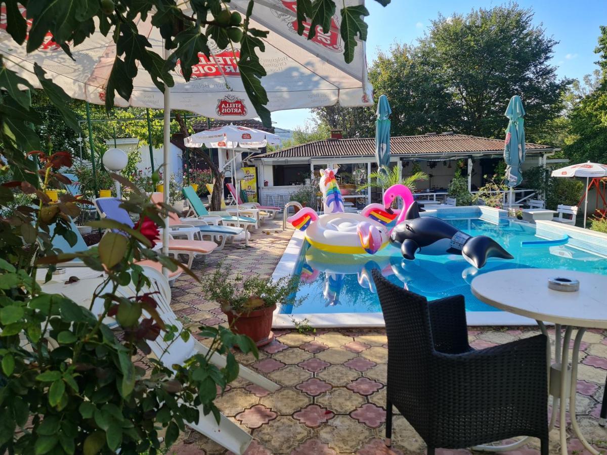 Hotel Rai Obrochishte Exterior photo