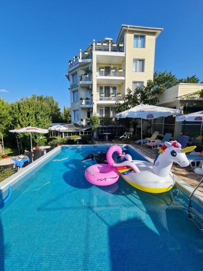 Hotel Rai Obrochishte Exterior photo