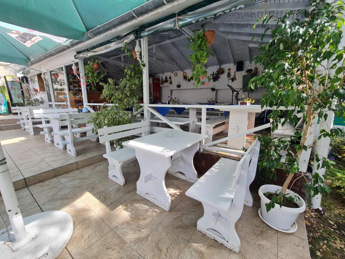 Hotel Rai Obrochishte Exterior photo
